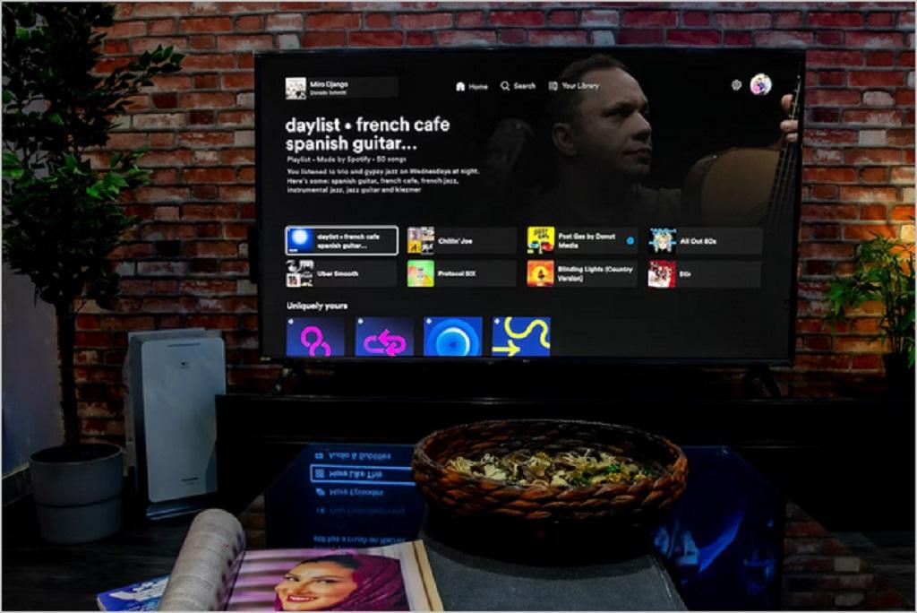 بهترین برنامه های تلویزیون هوشمند: Spotify / YouTube Music