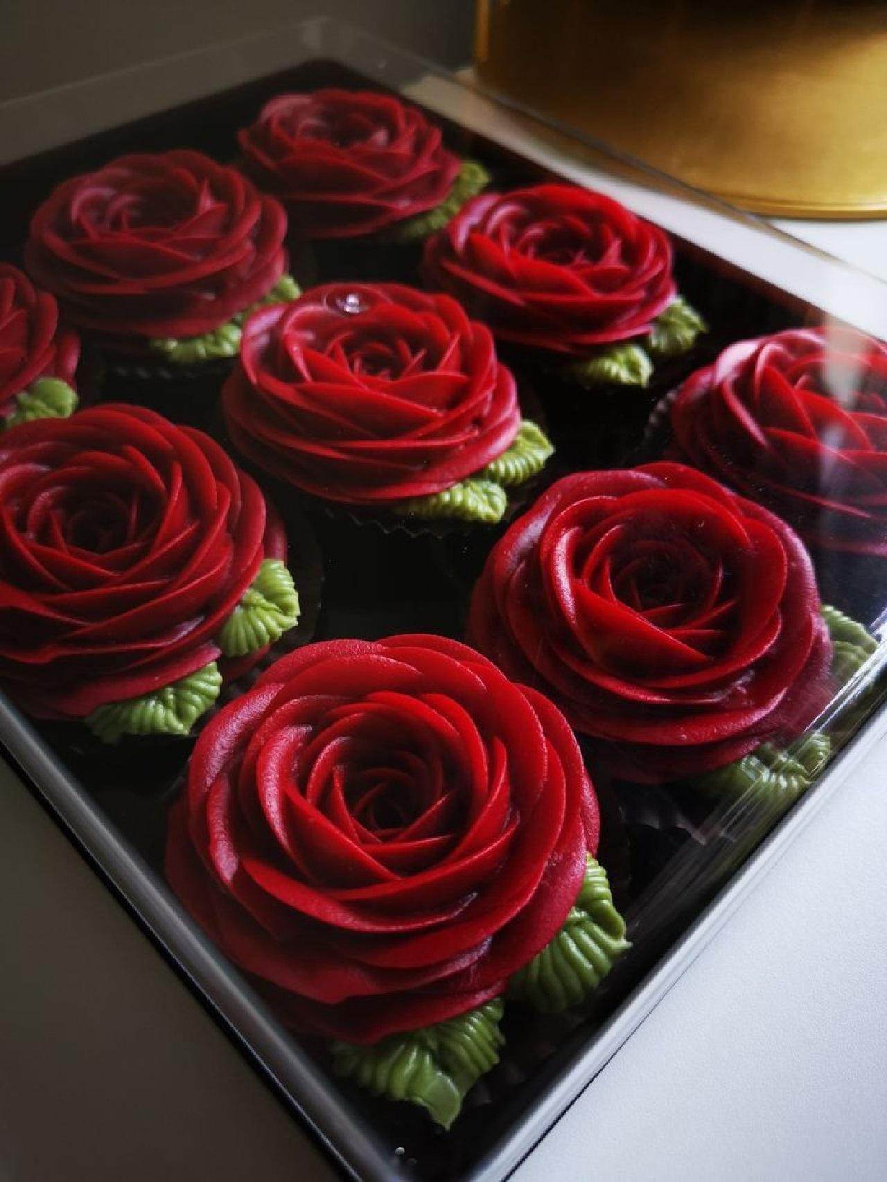 تزیین لبو یلدایی به شکل گل رز3