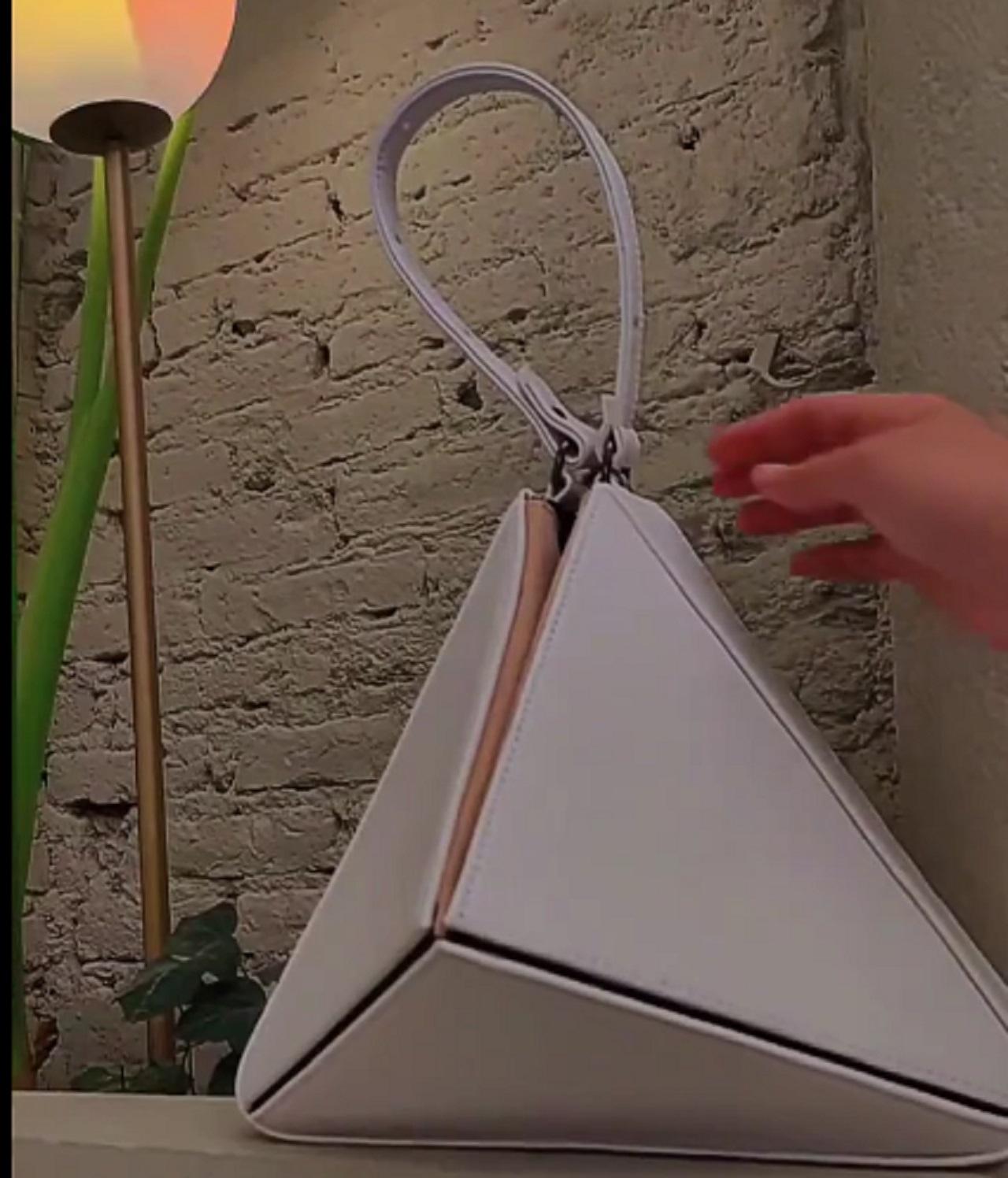 مدل کیف مجلسی زنانه با اشکال خاص 7