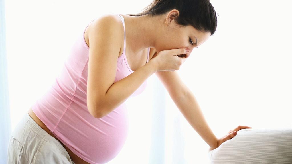 حالت تهوع صبحگاهی - علائم اولیه بارداری (در هفته 4)