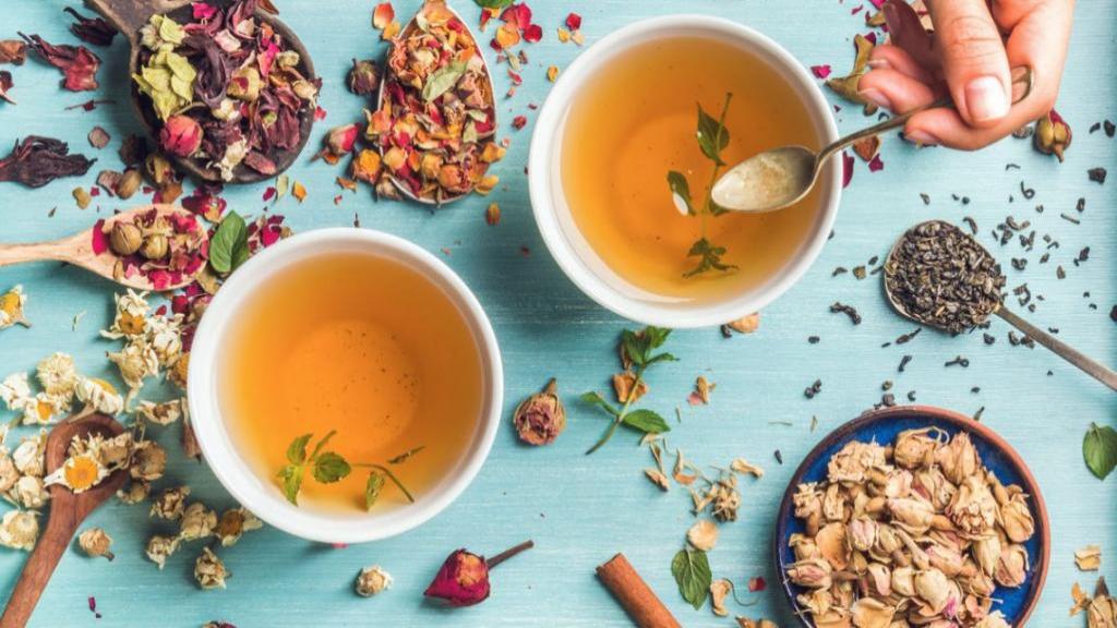 6 خاصیت عالی چای سیستوس برای سلامتی و عفونت + طرز تهیه آن