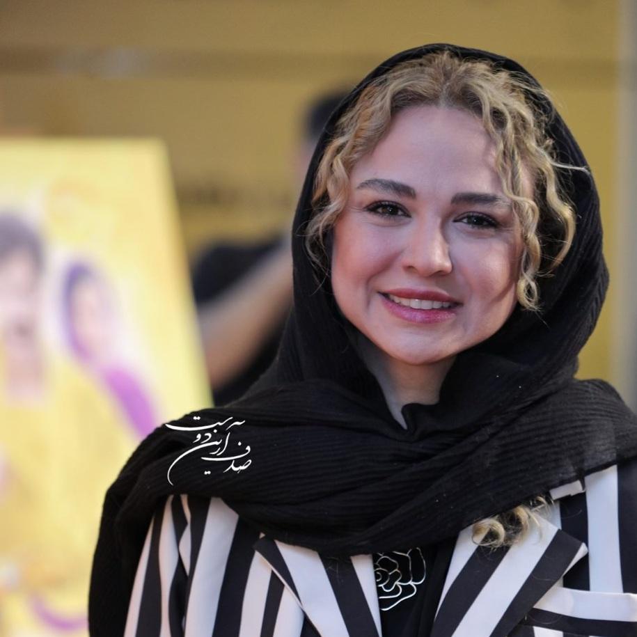 عکس از چهره تمام رخ نیلوفر هوشمند