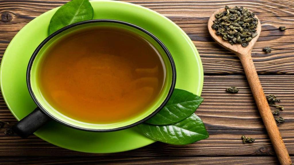 بهترین روش های استفاده از چای سبز برای کاهش وزن و لاغر شدن