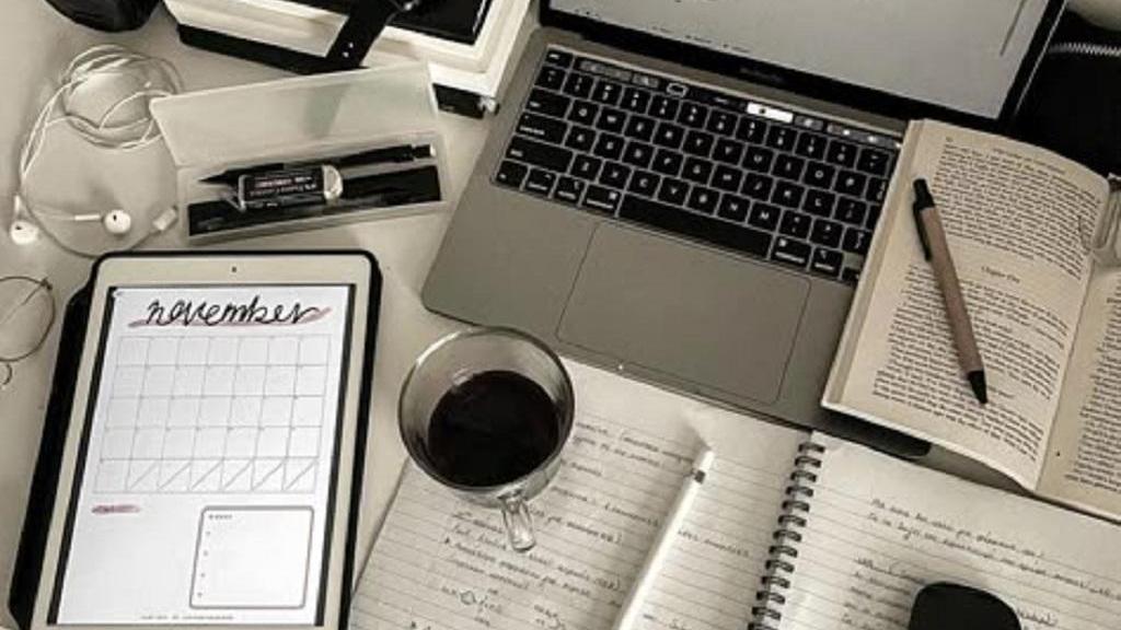 بهترین روش درس خواندن برای کنکور، آزمون استخدامی به روش خارجی ها