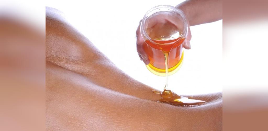 عسل از درمان های خانگی خشکی پوست