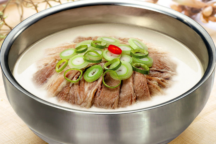 طرز تهیه سوپ کره ای با گوشت گاو