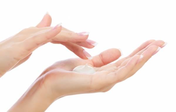  درمان های خانگی برای پوسته پوسته شدن نوک انگشتان با روغن های گیاهی طبیعی