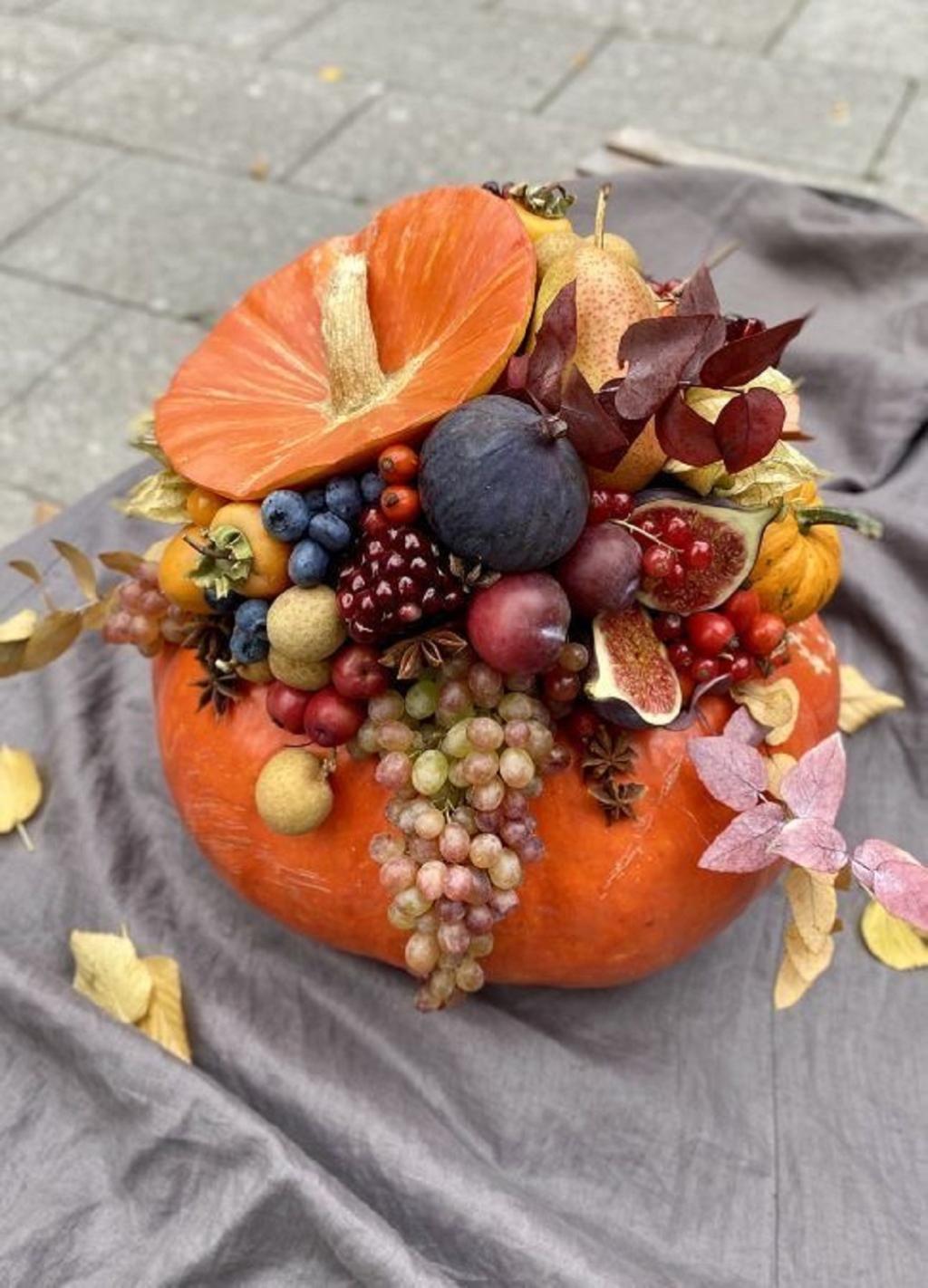 تزیین شب یلدا برای عروس ساده