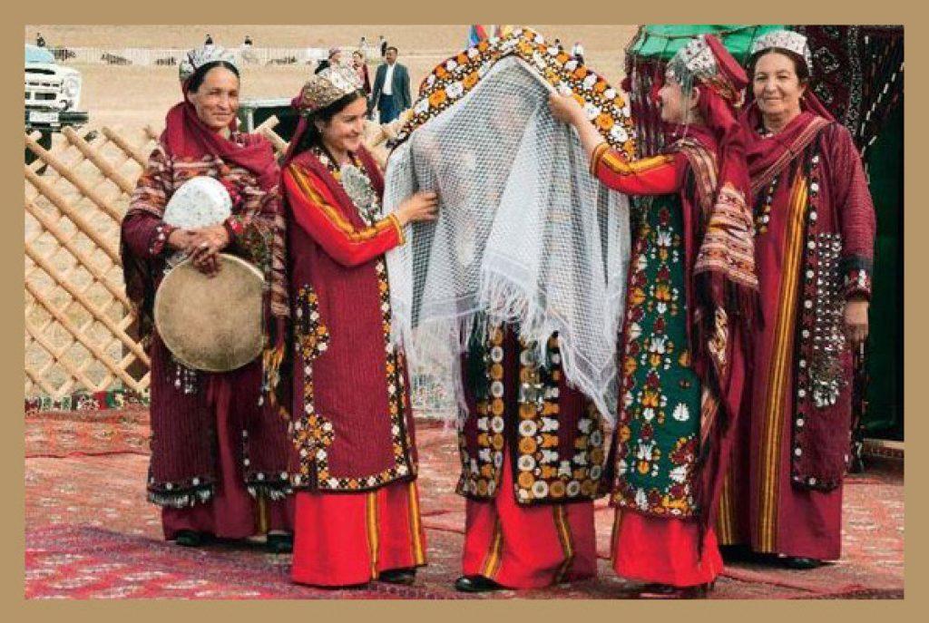 لباس محلی اقوام ترکمنی ایرانی