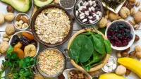 بعد از خوردن غذای شور چی بخورم؟؛ بهترین خوراکی&zwnj; ها برای تعادل بدن