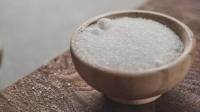 آیا نمک کلسترول را بالا میبرد؛ مقدار مجاز و عوارض مصرف زیاد نمک
