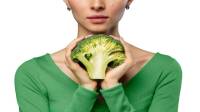 برای تیروئید هاشیموتو چی بخوریم؛ رژیم غذایی مفید و مضر برای هاشیموتو