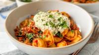 طرز تهیه لازانیا تابه‌ای خوشمزه و فوری با پاستا تورتلینی ایتالیایی
