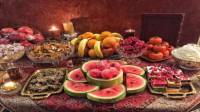 خوراکی های شب یلدا نماد چیست؛ غذاها و میوه های معروف شب یلدا