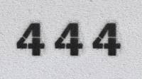 معنی عدد 444 عاشقانه؛ راز دیدن اعداد فرشتگان 444 به چه معناست