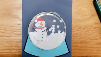 کاردستی گوی برفی ساده و زیبا با کاغذ و وسایل دور ریختنی