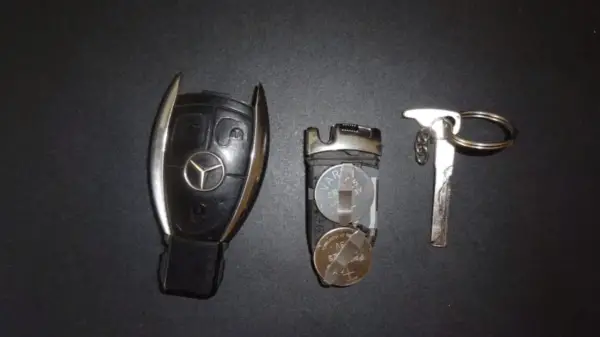 آموزش ساده تعویض باتری ریموت و کلید هوشمند مرسدس بنز