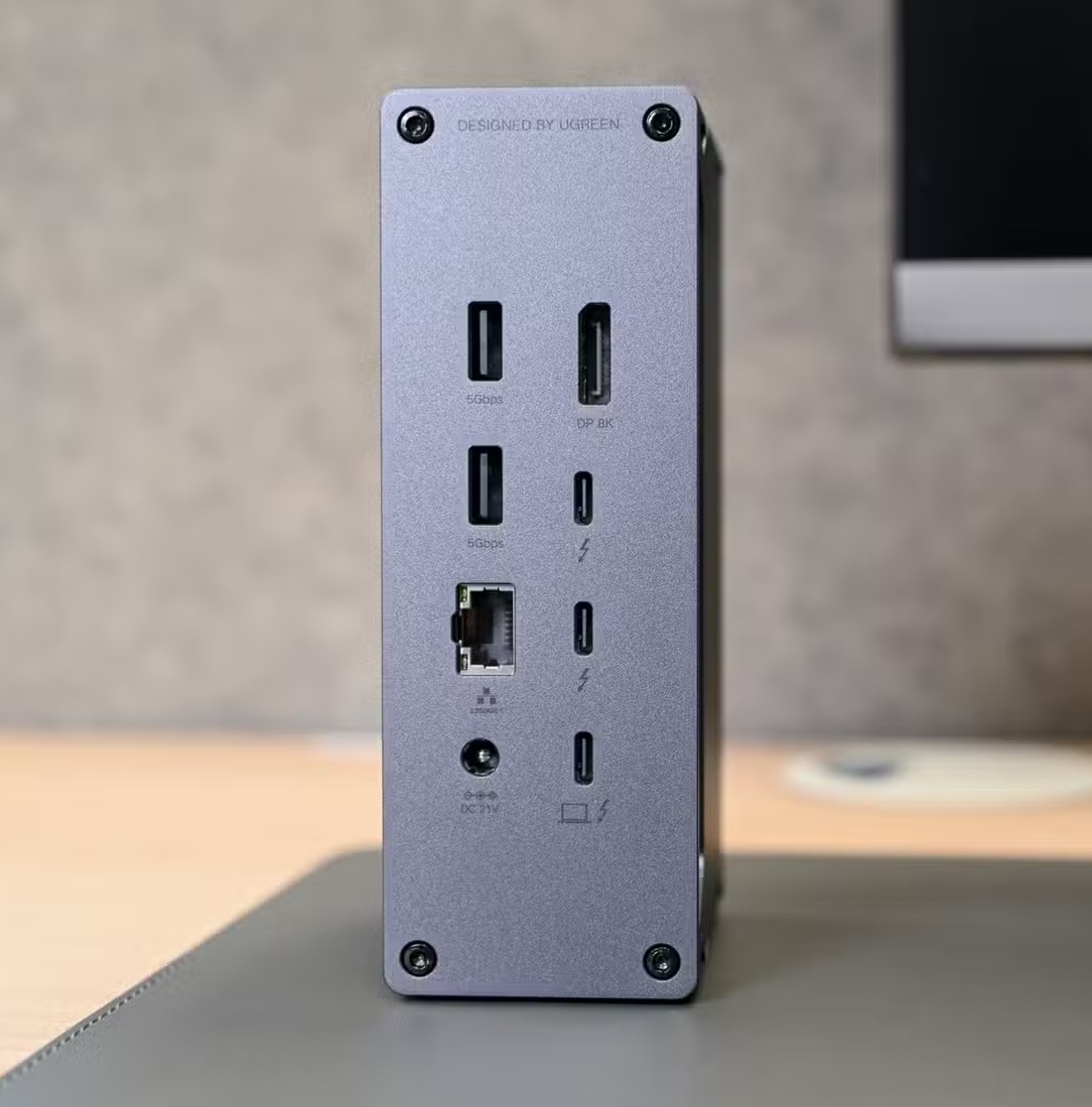 معنای آیکون کنار USB-C 1