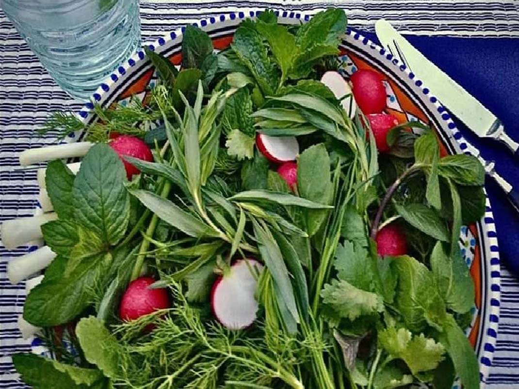 سبزی خوردن تو چی بزاریم خراب نشه؟