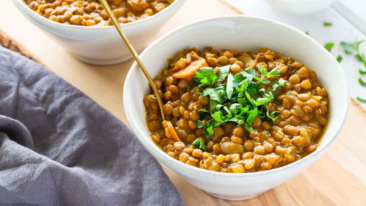 مدت ماندگاری عدس پخته در یخچال و فریزر چقدر است؟